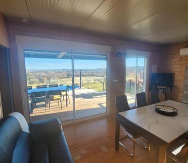 Lezignan-la-Cebe Ski Chalet | La tête sous les étoiles