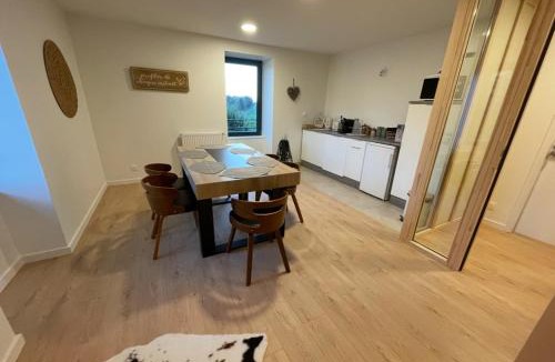 Saint-Bonnet-le-Troncy Hotel | La table du Musée