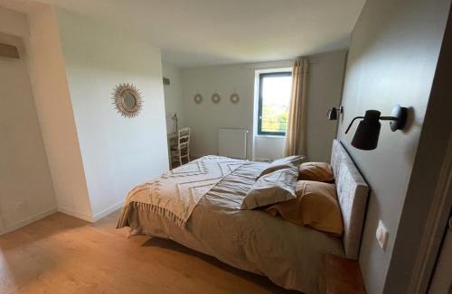 Saint-Bonnet-le-Troncy Hotel | La table du Musée