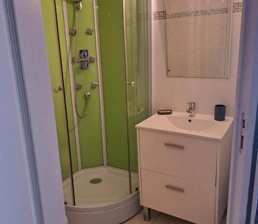 Forges-les-Bains Apartment | La Tanière