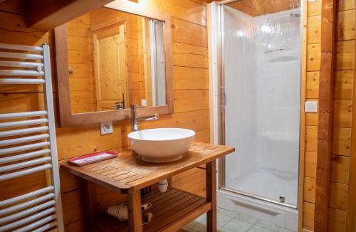 Theys Ski Chalet | La Taniere de Eddy