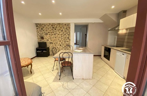 Villefranche-de-Conflent House | La Terrasse des remparts