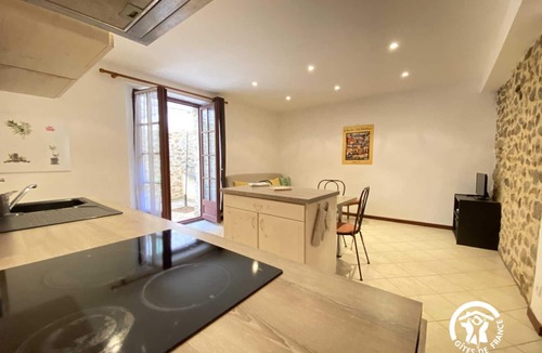 Villefranche-de-Conflent House | La Terrasse des remparts