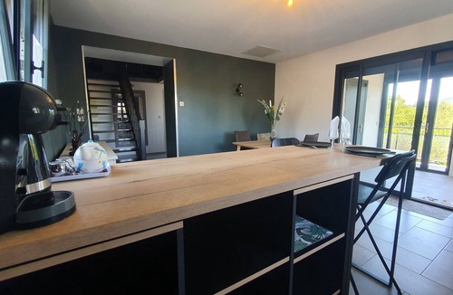 Saint-Vincent-de-Barres Apartment | La Terrasse: breathtaking view and heated swimming pool