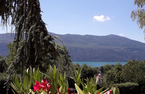 Brison-Saint-Innocent Apartment | La Terrasse du Lac