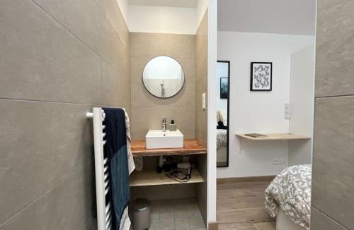 Montbrison Apartment | La Terrasse étoilée