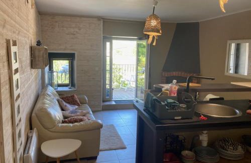 Lagorce House | LA TERRASSE AUX HIRONDELLES maison 84 m2, 2 chambres, 2 salles de bains