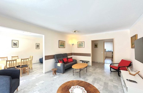 Estanove Apartment | La Terrasse d'Estanove, Space and Calm