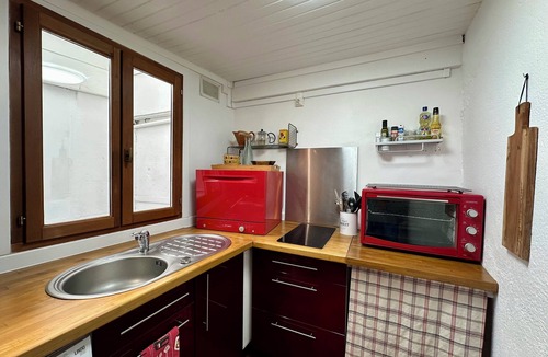 Lourdes Apartment | 💙 La Terrasse de Bernadette, air-conditioned, downtown and rooftop panoramic view