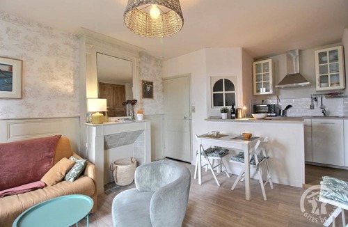Dinan House | La Terrasse du Champ Clos
