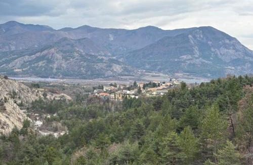 Vitrolles Apartment | La Terrasse du Serre