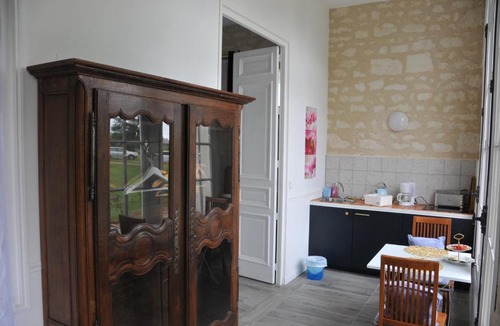 Brain-sur-Allonnes Apartment | LA Terrasse façon Giverny - GITE 2 personnes -