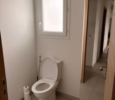 Charleval Apartment | La terrasse