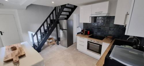 Villeneuve-sur-Yonne House | La Terrasse de Villeneuve