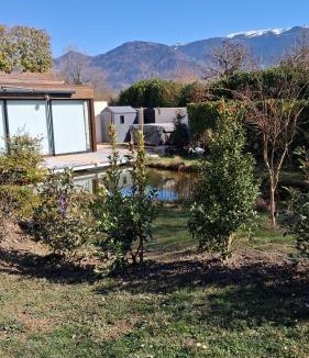 Lumbin House | la terrasse sur l'eau