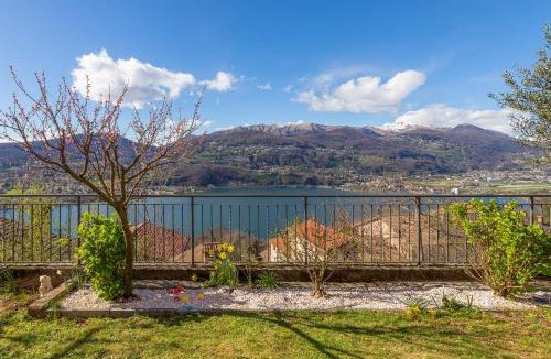 Bigogno Apartment | LA TERRAZZA appartamento di vacanza