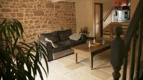 Saint-Amour House | La Thébaïde