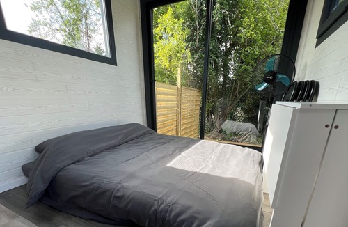 Estissac House | La Tiny Dothe