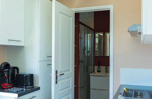 Loches Ski Chalet | La tiny T Loches, close to Beauval Zoo and the Châteaux.