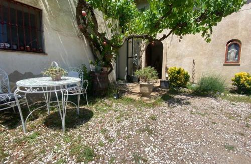 Bescano House | La Torre de Vilanna
