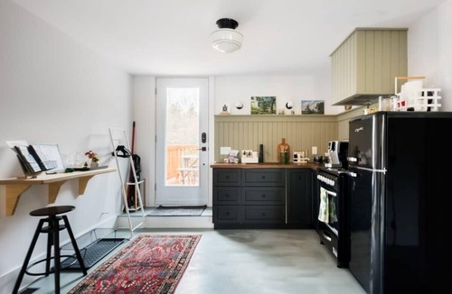 Wakefield Apartment | La Tortue de Wakefield, Modern Boutique Apartment