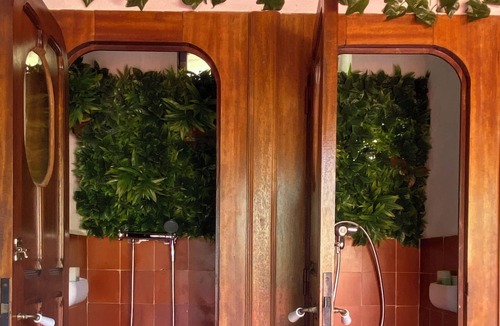 Saint-Auban-sur-L'Ouveze Bed & Breakfast | La Tour des Baronnies