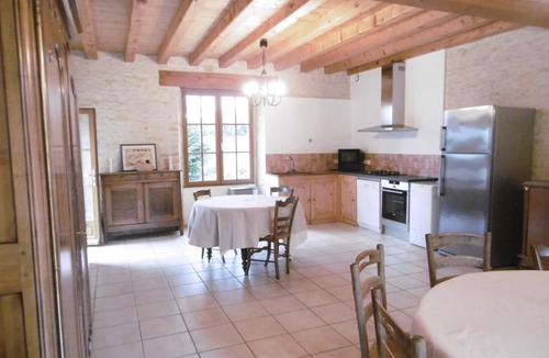 Cherves House | La Touche - Cherves - Gîte