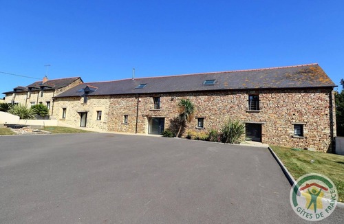 La Bouexiere House | La Touche Melet Grand