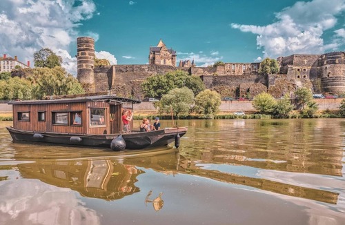Downtown Angers Boat Rental | La Toue Charme (House Boat)