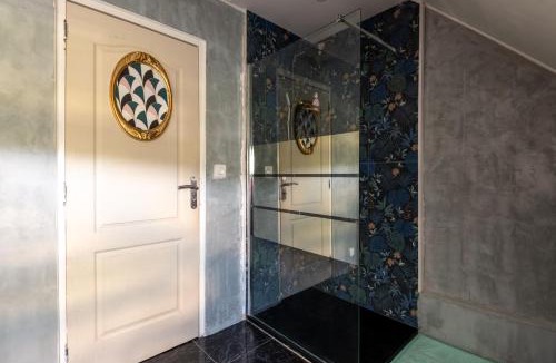 Sancy-les-Provins House | LA TOULOTTE chez Claire et Christian