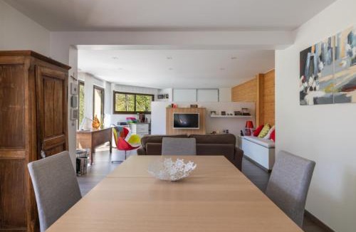 Thones Apartment | La Tour 74