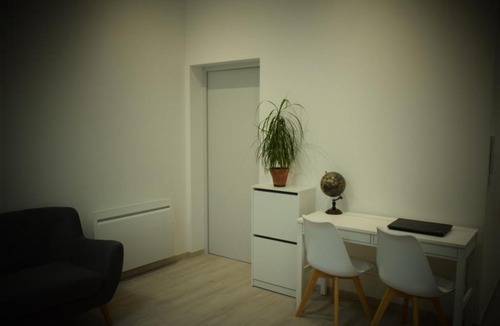 Verdun Apartment | La Tour Chaussée