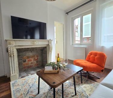 Rives-en-Seine Apartment | La Tour d'Harfleur 1