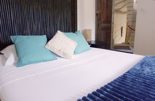 Belley House | La Tour de Coron