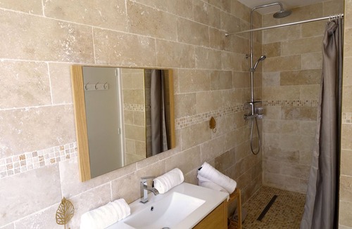 Belley House | La Tour de Coron