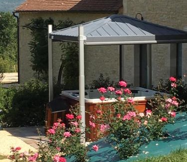 Les Arques Bed & Breakfast | La Tour de Ginaillac