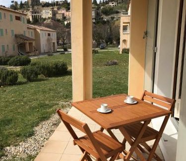 Montbrun-les-Bains Apartment | La Tour de Guet