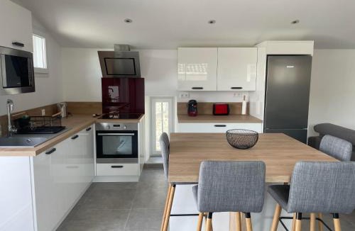 Lussas House | La Tour de l'Hirondelle