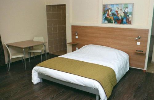 Mairieux Hotel | La Tour Des Lys