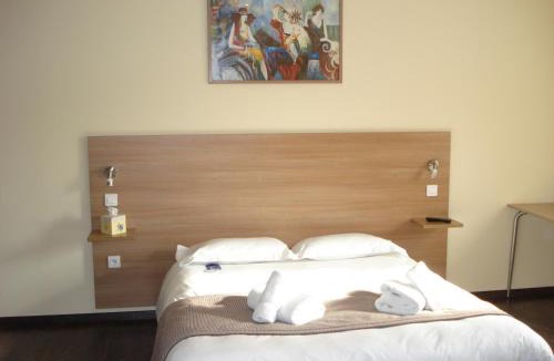 Mairieux Hotel | La Tour Des Lys