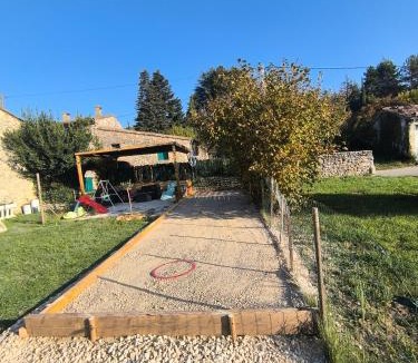 Rochefort-en-Valdaine Apartment | la tour du forgeron