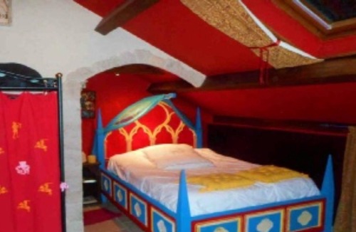 Villefranche-de-Rouergue Bed & Breakfast | La Tour Mord-Lion B&B