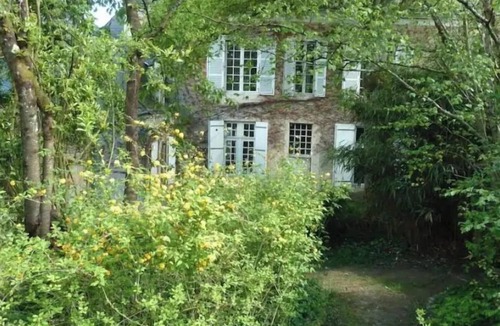 Bauge House | la Tourelle