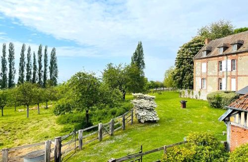 Pennedepie Apartment | La Tourterelle - Domaine d'APREVAL - Campagne