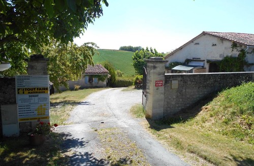 Nanteuil-de-Bourzac House | La Tranquillite, La Serenite