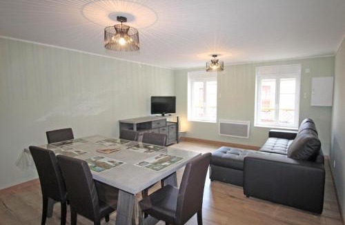 Saint-Hilaire-la-Treille House | La treille