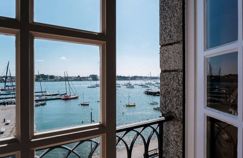 La Trinite-sur-Mer Apartment | La Trinité/Mer, large 4-room apt, 100m², wifi, pets allowed