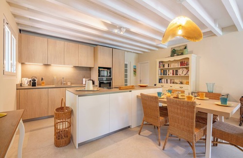 Cote d'Azur- French Riviera House | La Tropézienne - Welkeys