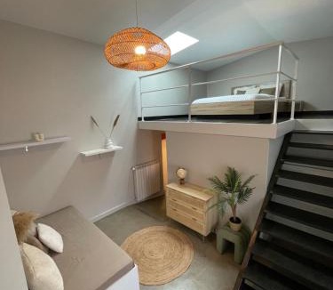 Trebes Bed & Breakfast | La Tuilerie du Bazalac