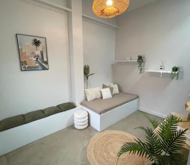 Trebes Bed & Breakfast | La Tuilerie du Bazalac